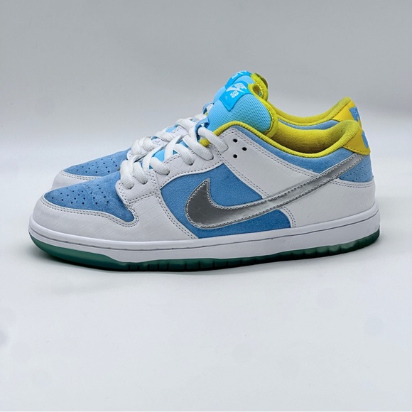 Nike Dunk SB FTC Sneakers. Size 9.5 - Picture 4 of 11